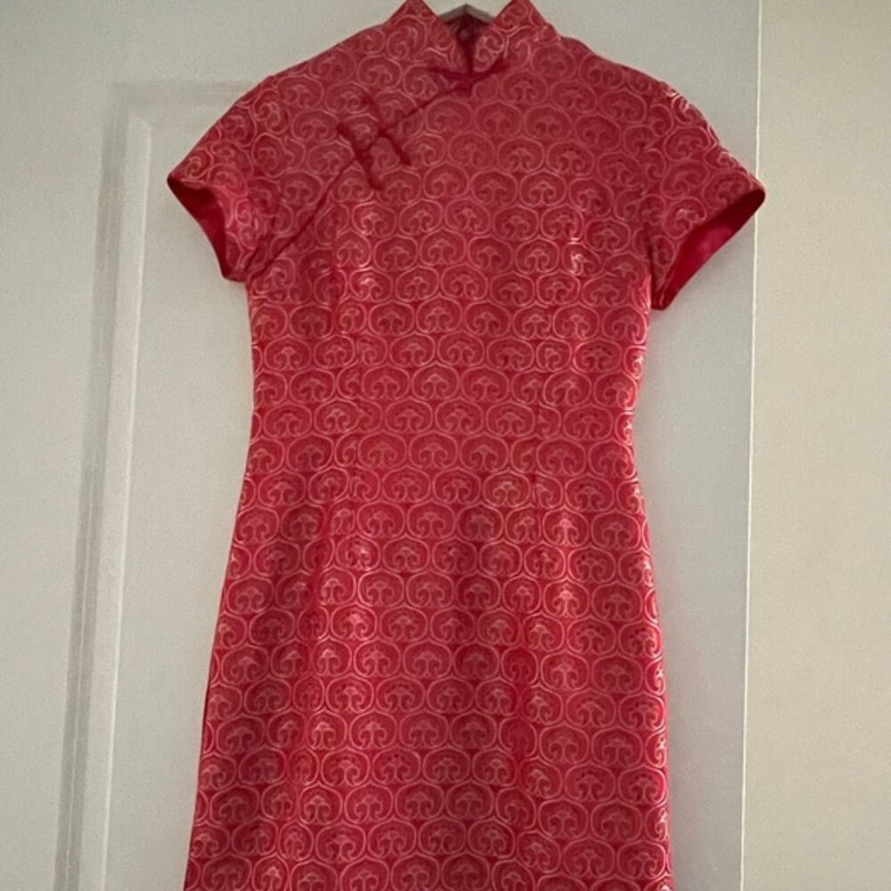 Traditional Chinese clothing cheongsam
